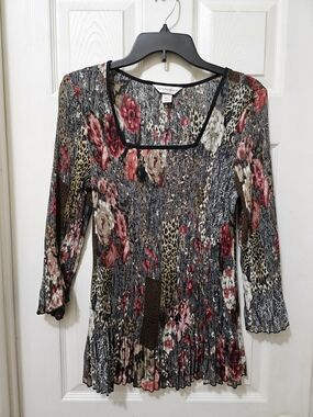 Christopher & Banks Floral Leopard Print Pleated Top in Black, Red, Brown